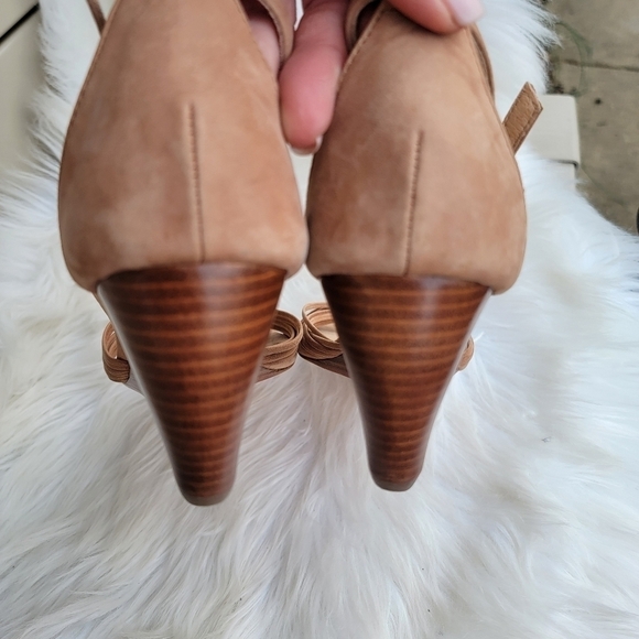 New Klub Nico Tan Strappy Wedge 10 - Picture 2 of 7